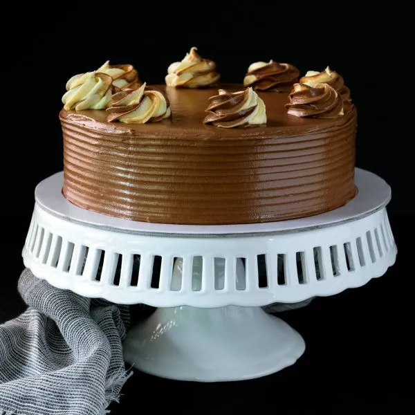 Coffee Mocha (8” 1kg)