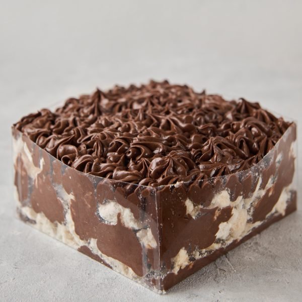 Crushed Meringue : Without Cashew ('Gift A Box' "6x6" )