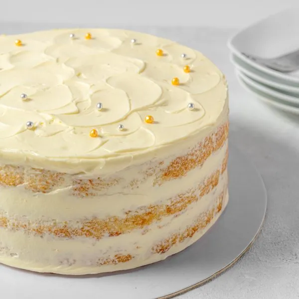 Victoria Sponge (6”)