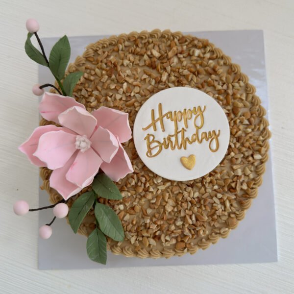 1kg Coffee Cake 8" with posie of flowers & tag